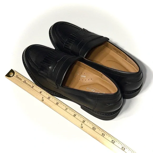 Easy Spirit Black Loafers - Picture 8 of 8